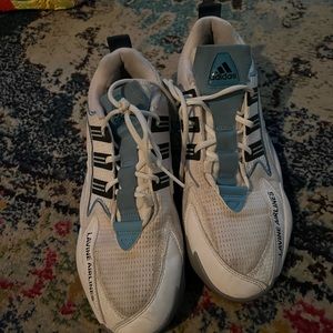 Adidas Crazy BYW 2.0 Lavine Airlines size 12.5